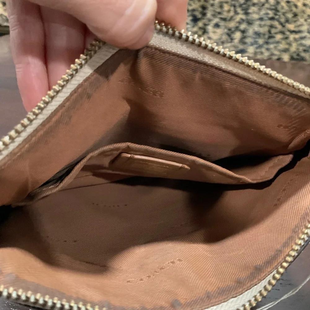 COACH LEATHER‎ IVORY CROSSBODY BAG